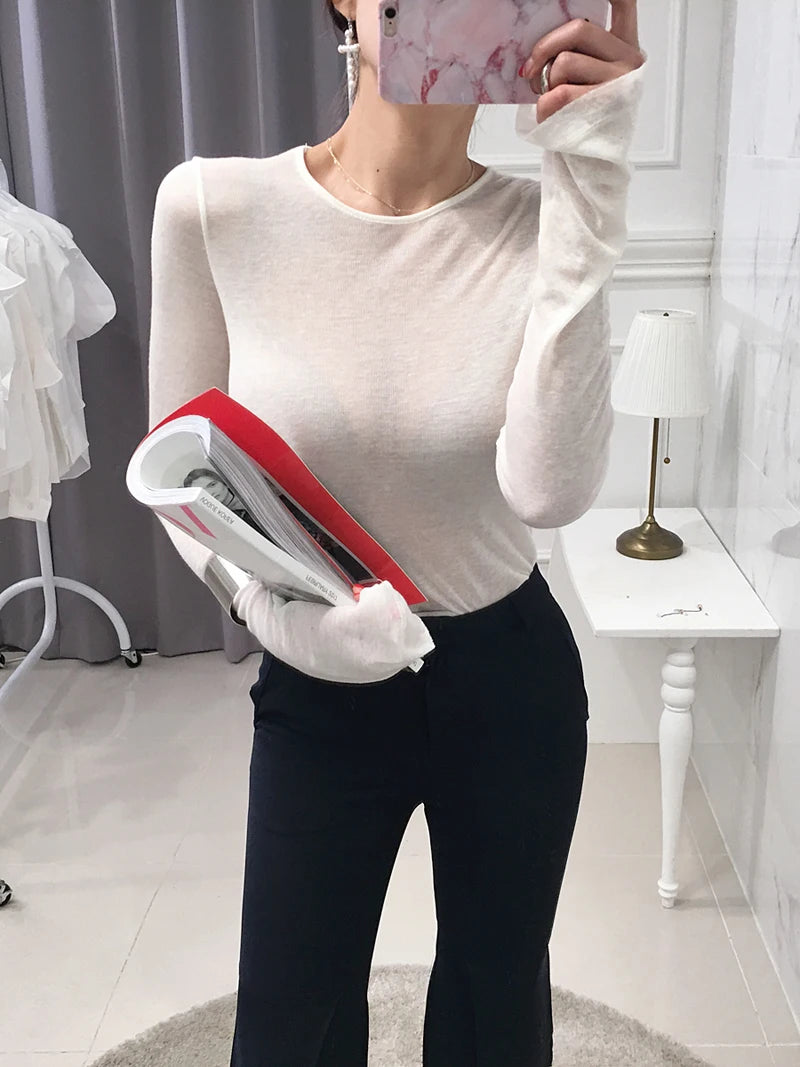 Effortless Allure Women T-Shirt - EleganceGeek